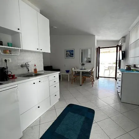 Milicevic * Rogoznica (Sibenik-Knin)