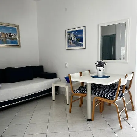 Apartment Milicevic Rogoznica (Sibenik-Knin)